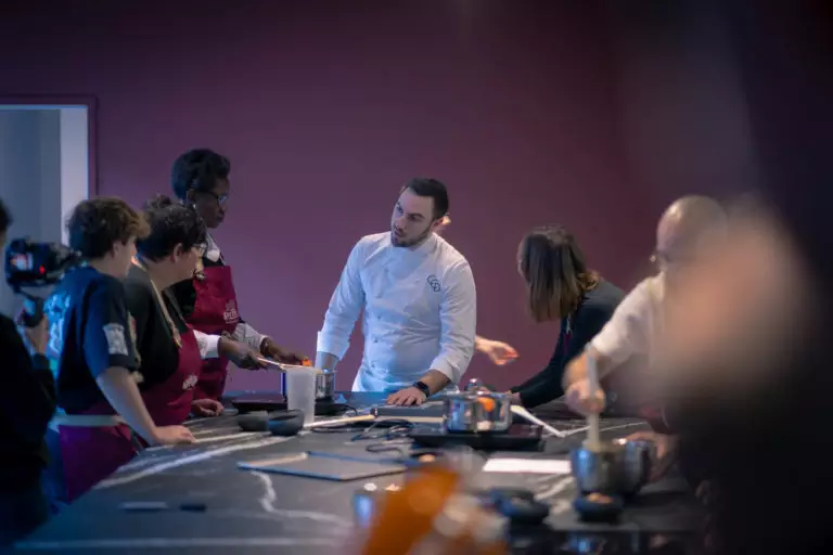 Team building à Dijon : les idées qui marchent selon la taille de l’équipe