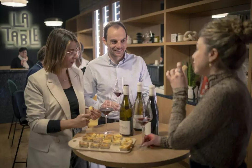 Apéritif et vins de Bourgogne commentés